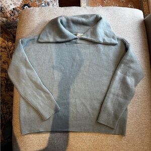 Club Monaco 100% Cashmere sweater